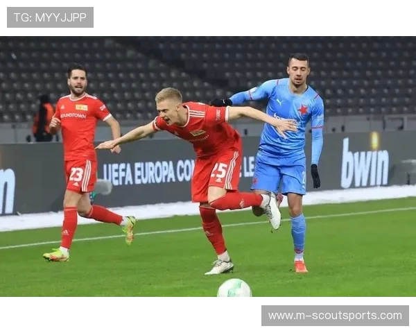 柏林联盟老林务所畔球场2-3汉堡,南北德比激战五球主场惜败 柏林联盟老林务所畔球场2-3汉堡,南北德比激战五球主场惜败